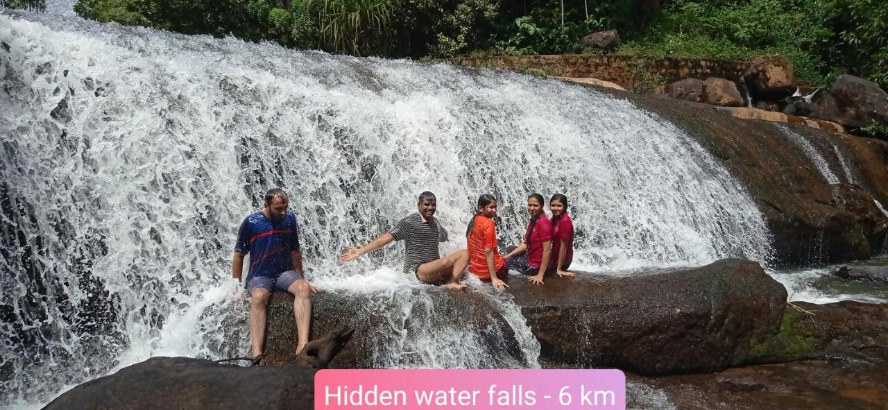Doddakallu Betta Homestay Coorg Somvārpet Exterior foto
