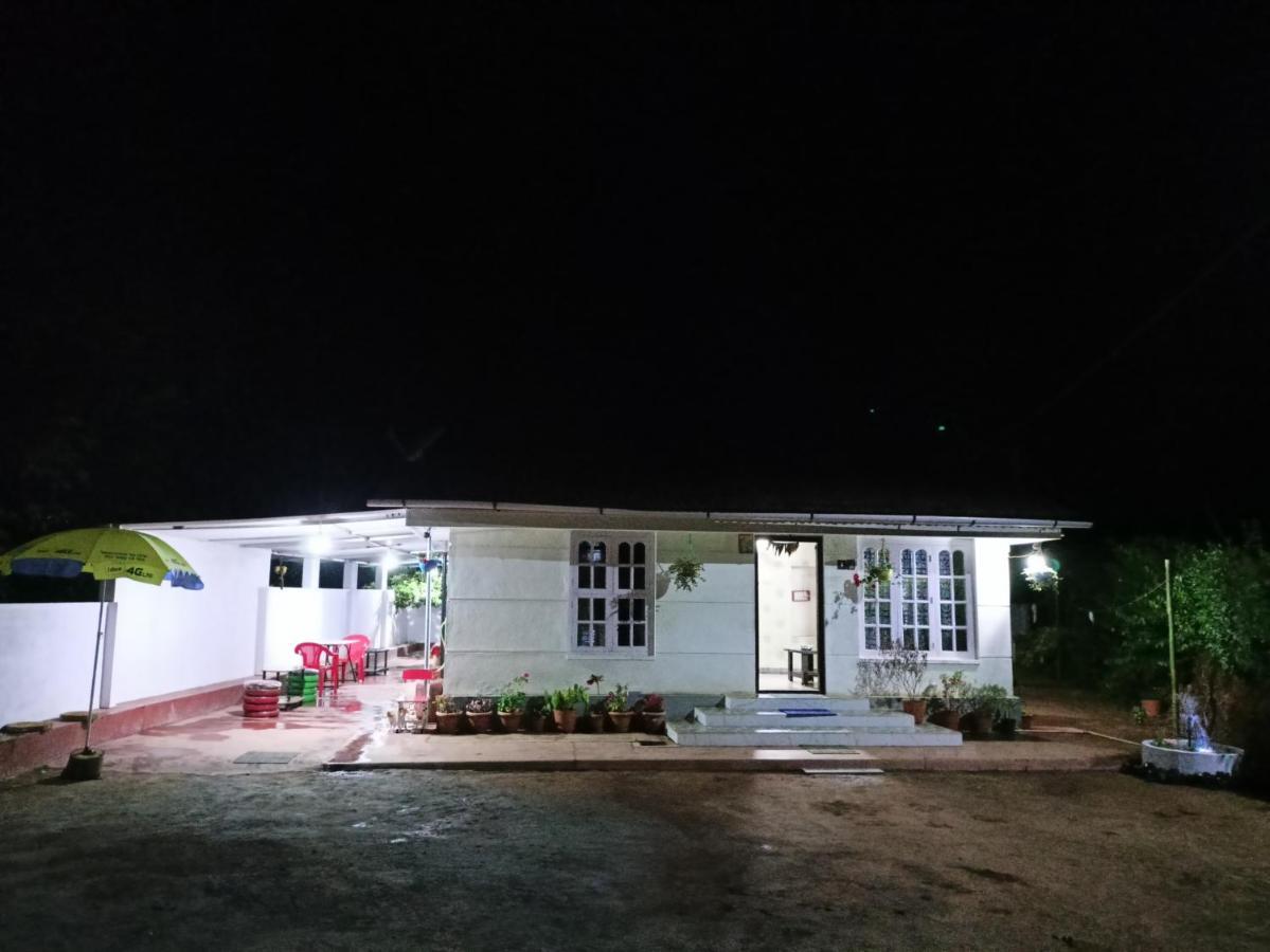 Doddakallu Betta Homestay Coorg Somvārpet Exterior foto